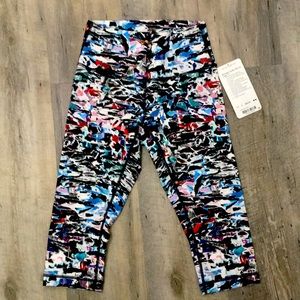 LULU LEMON WUNDER UNDER HR CAPRIS
